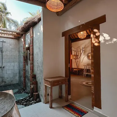 Coconut Dream Villas Gili Trawangan Exterior photo